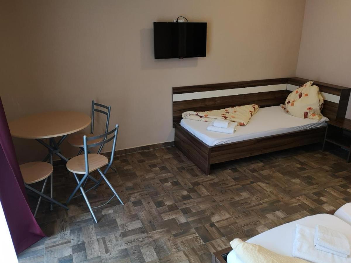 Bed and Breakfast Borostyán Panzió Balatonfüred Exterior foto